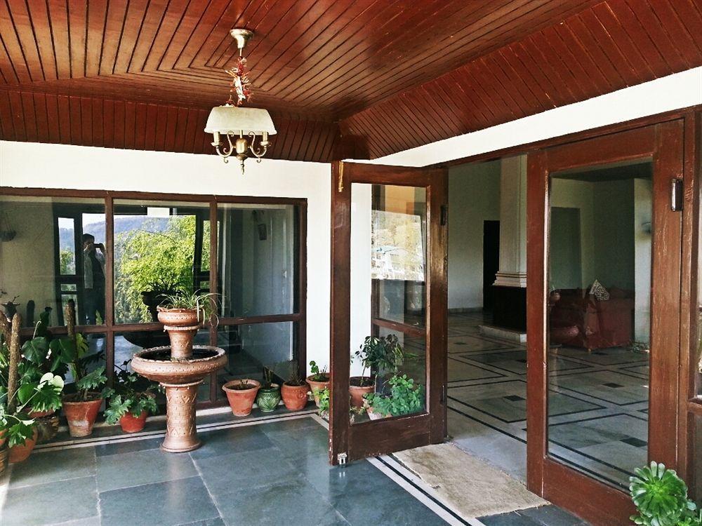 Royal Jardin Whistling Pines Resort Σίμλα Εξωτερικό φωτογραφία