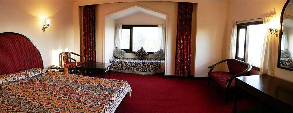 Royal Jardin Whistling Pines Resort Σίμλα Εξωτερικό φωτογραφία